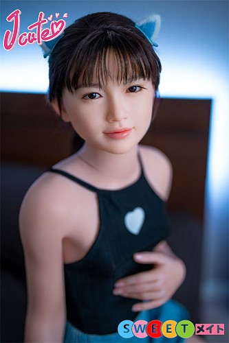 J-cute  AGD07 唯 133cm 貧乳 リアルドール 宣伝画像は髪の毛の植毛 フルシリコン製 sex doll