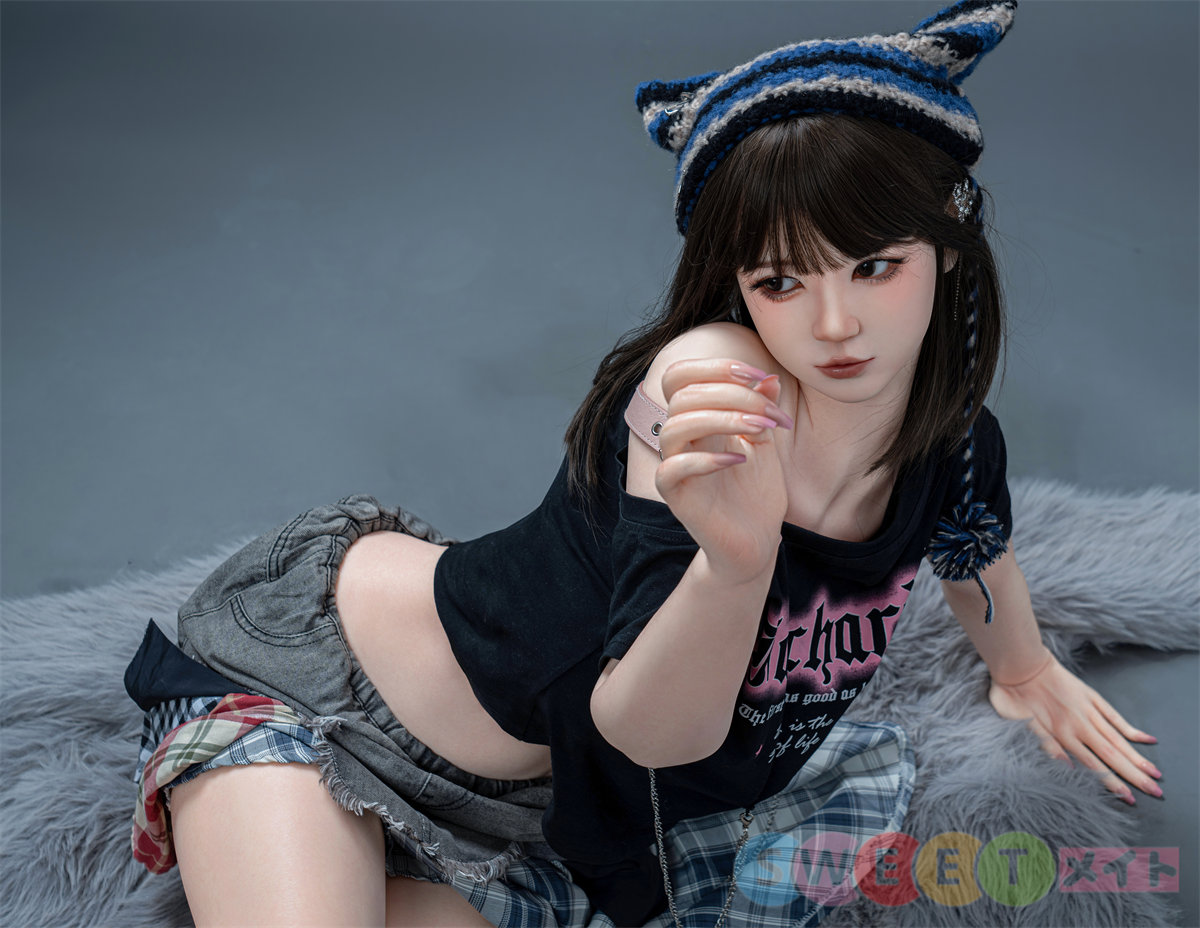 ラブドール 中国 製 158cm 爆乳 美女 158cm