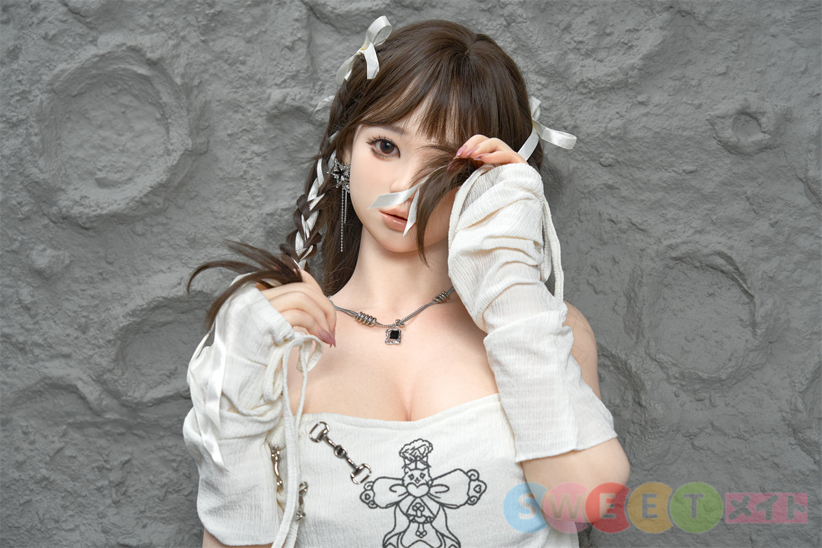 潮吹き セックス 人形 セックス 人形 超乳