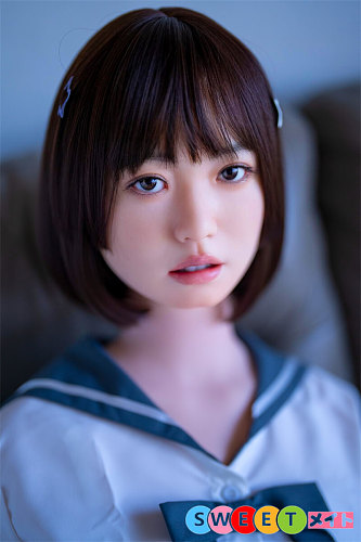 福****英