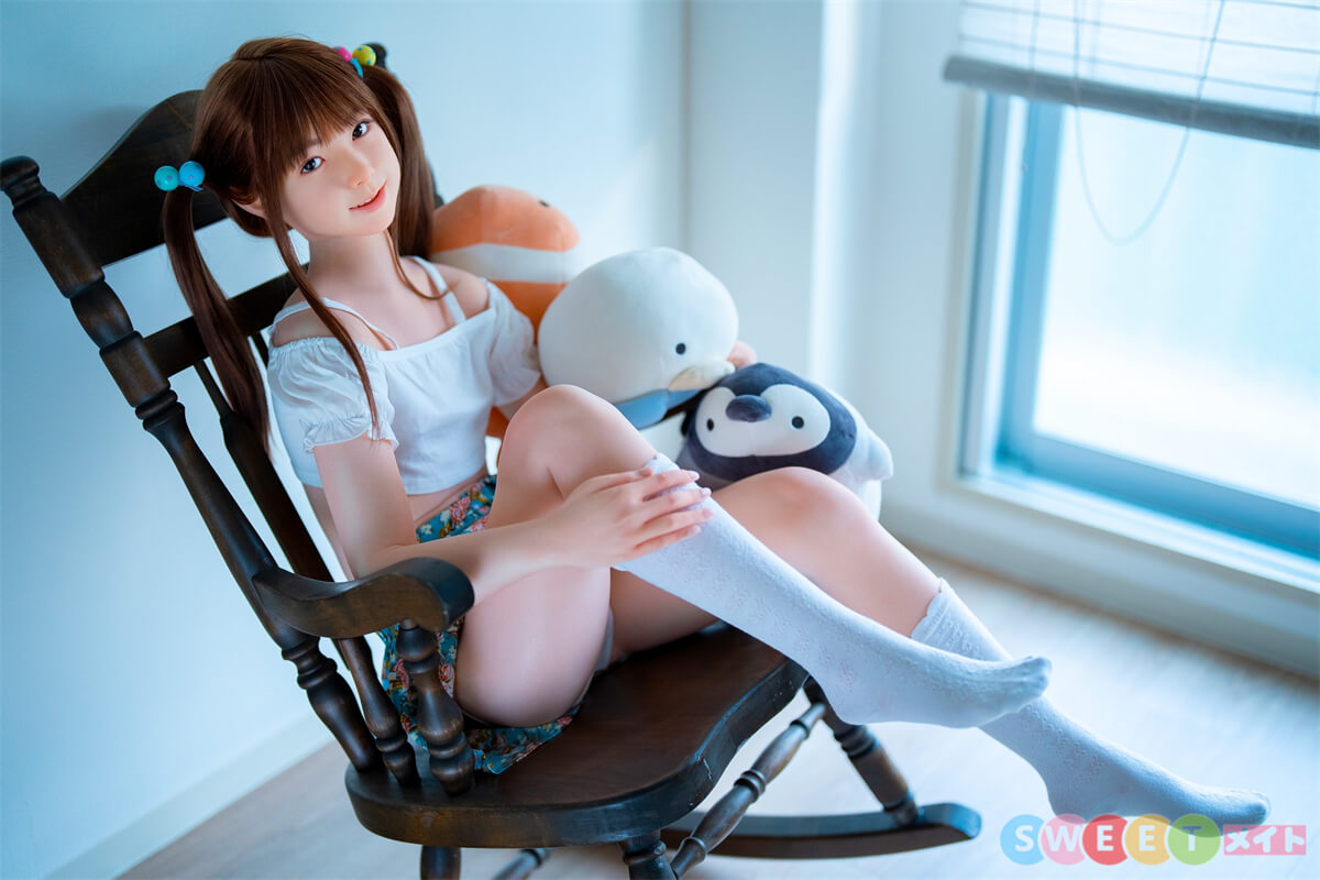 jcute AGD02紬 シリコンダッチドール