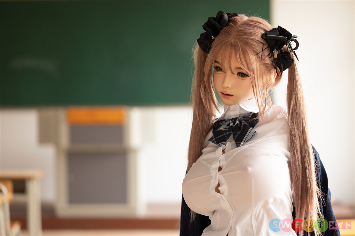 高級リアルドール