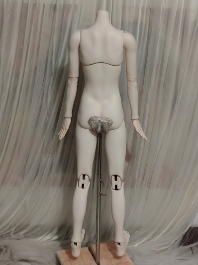 guavadoll（グアバ） 155cm 男性ボディ 背面