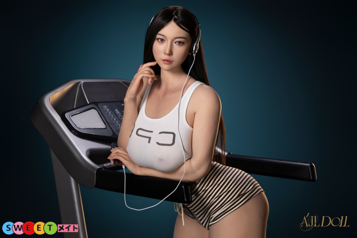 スポーツウェア着 等身大 ダッチワイフ リアルドール シリコン 佳雯 168cm 巨乳 AJLDOLL