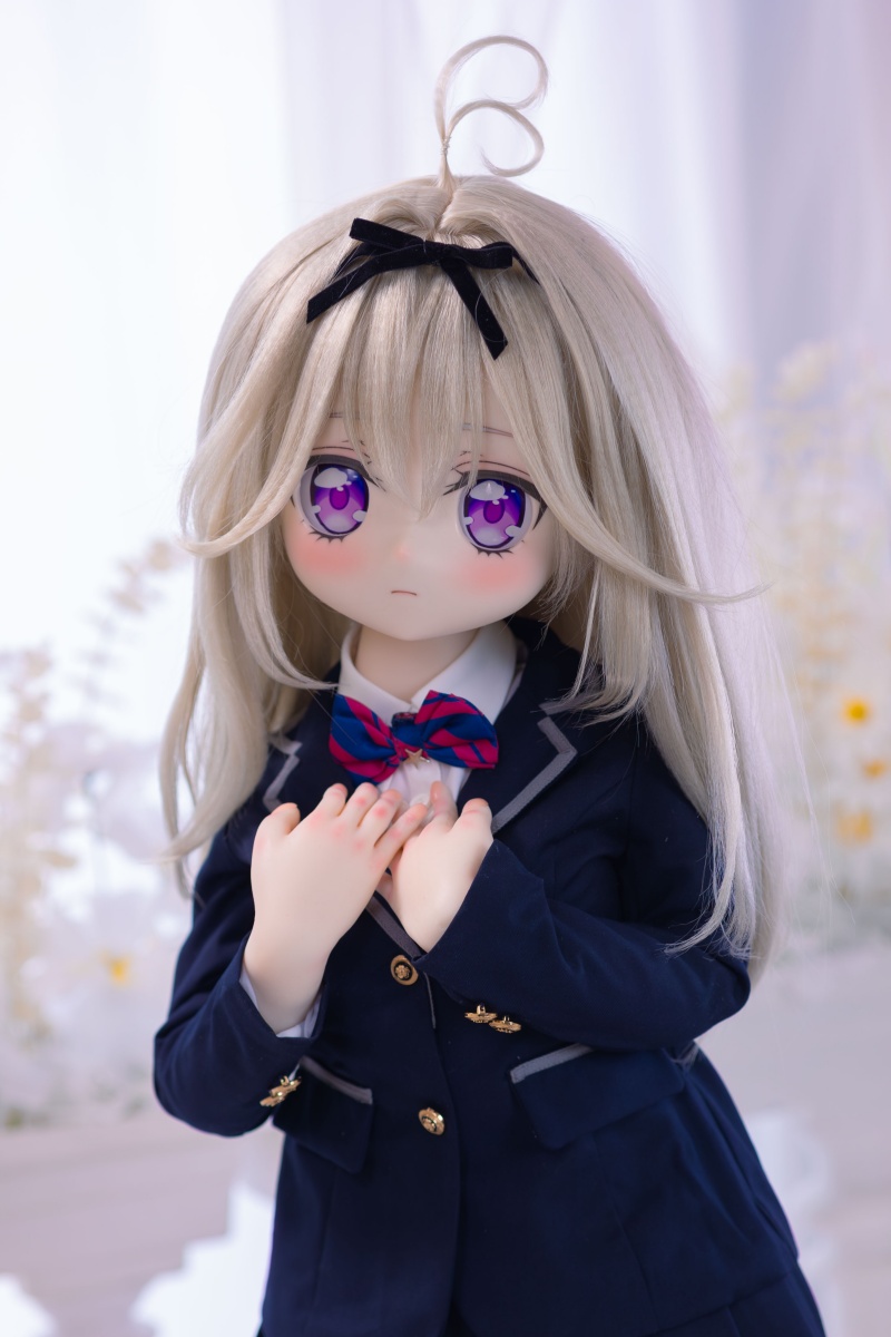 MW Girl ルルカ ミニドール 可愛い