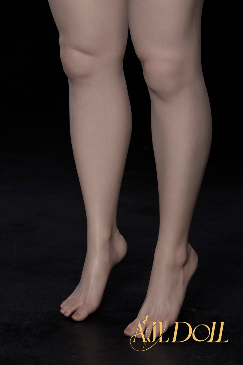 AJLDOLL 155cmFカップ 脚