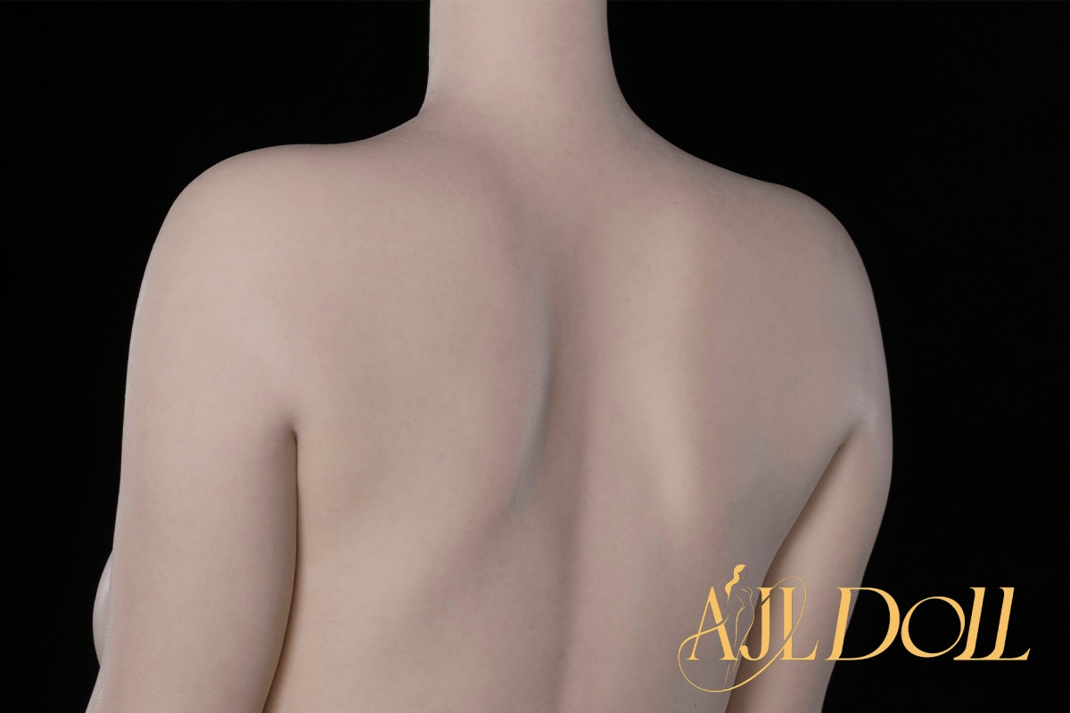 AJLDOLL 155cmFカップ 背中