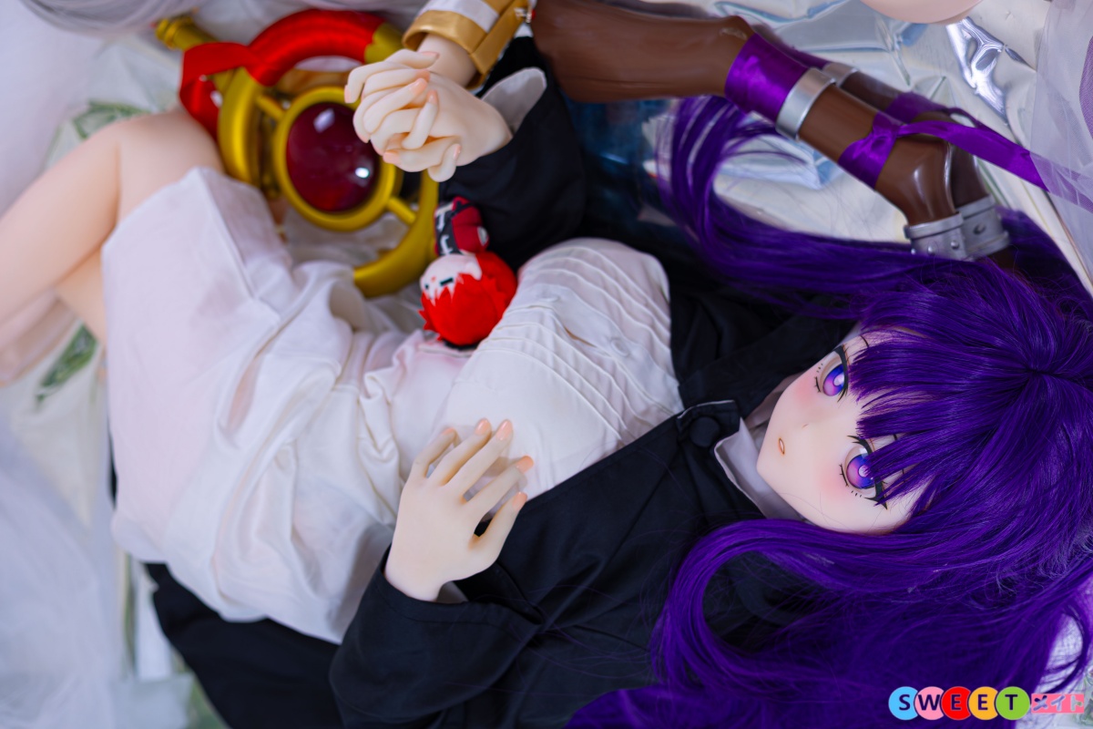 Aotume Doll 155cm Fカップ #133ヘッド アニメ風ドール 寝転がるポーズ