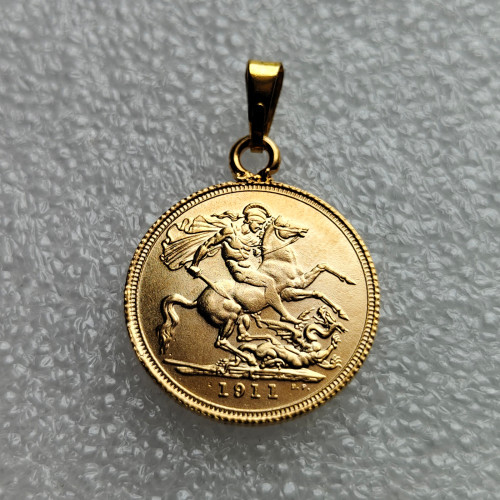 P(26 )Coin Pendant Thickness 1.5mm United Kingdom 1 Sovereign 1911 Gold Plated Copy Coin