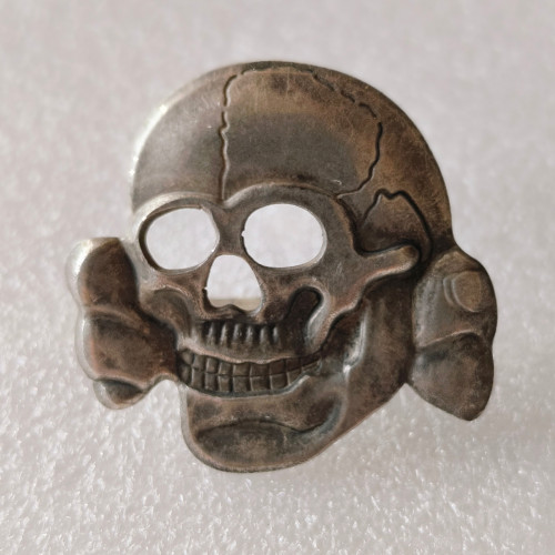 Skeleton Skull Badge Metal Pin Brooches Pin Badges Skull Jewelry Gift