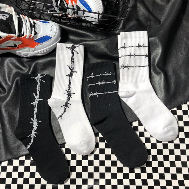 Original design barbed wire pattern men and women socks trend fashion street hip hop style cool unique socks