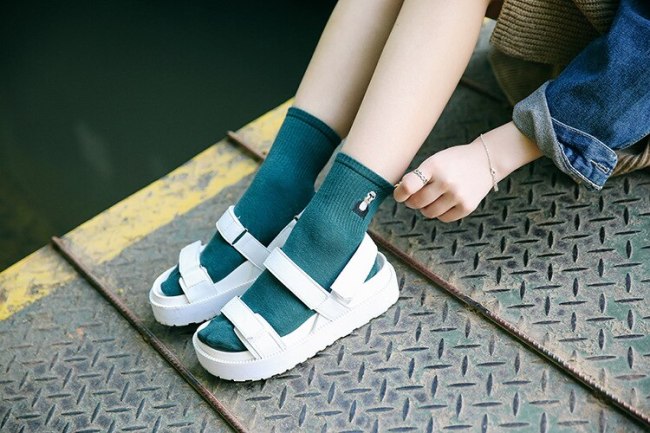 New Harajuku Women's Socks Japan Retro Embroidery Rose Cactus Cotton Literary Funny Socks for Female Gift
