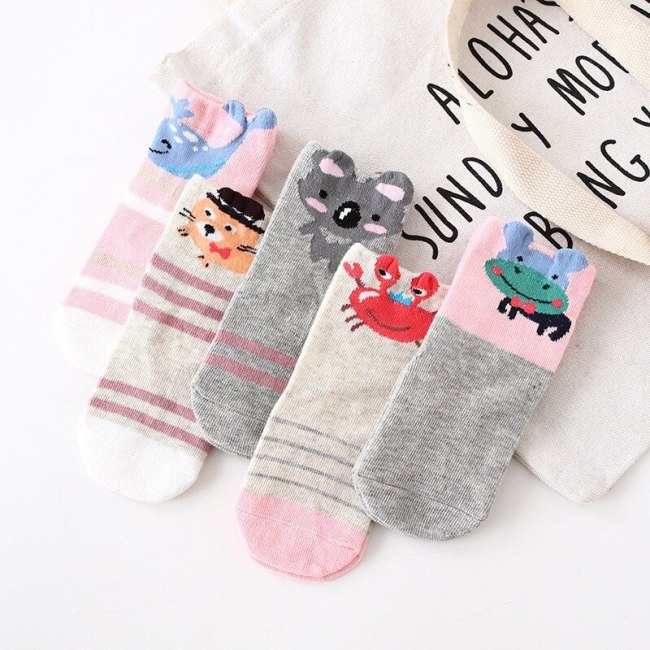 5 Pairs Kids Autumn Winter Socks Fashion Cotton Cartoon Animal Print Socks Soft Lovely Cute Socks for Girls Toddler Boys Socks