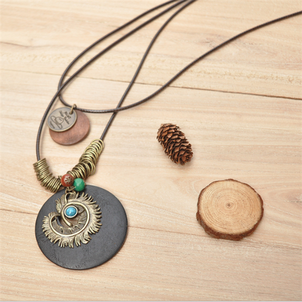 Casual Round Alloy Vintage Necklace