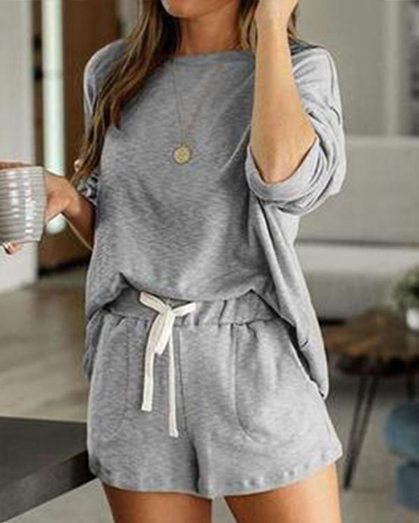 Round Neck Long Sleeves Solid Color Attractive Top & Short Sets