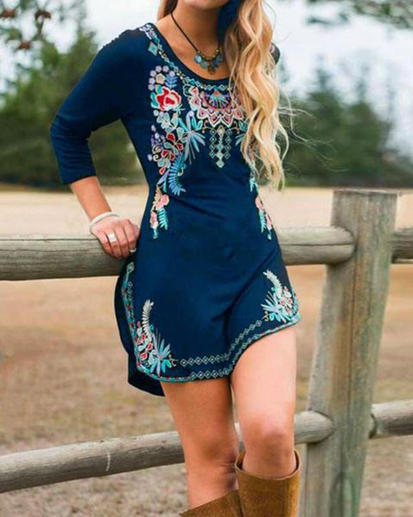 Long Sleeve Floral Crew Neck Embroidered Dresses