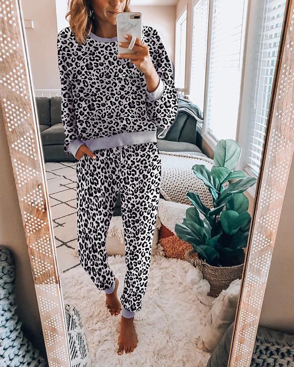 Leopard Printed Fashion Casual Long Sleeve Round Neck Women Suit