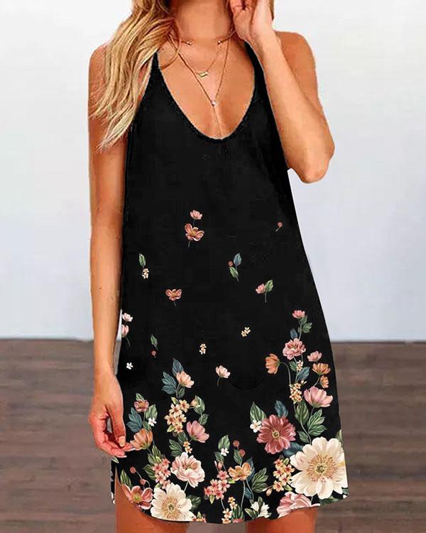 Sexy Halter Neck Reticulated Back Design Floral Mini Dress