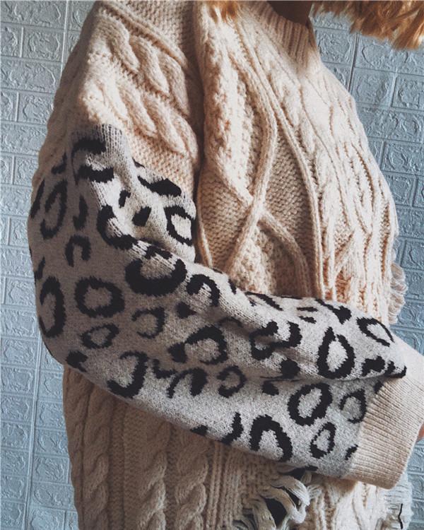 Leopard Print Stitched Crew Neck Knitted Sweater