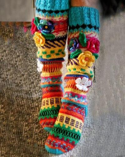 Women Blue Yellow Stripe Crotchet Flower Pattern Knit Stockings
