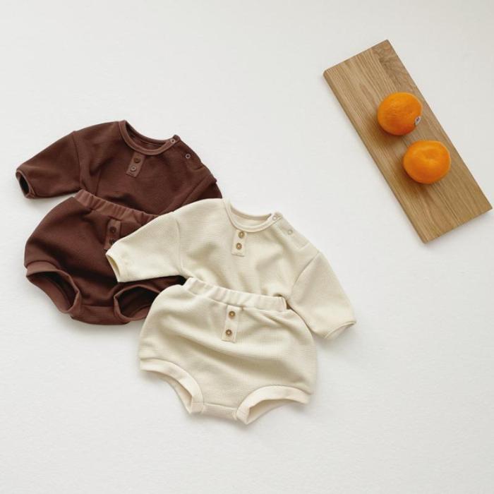 2-Piece Infant Soft Check Suit