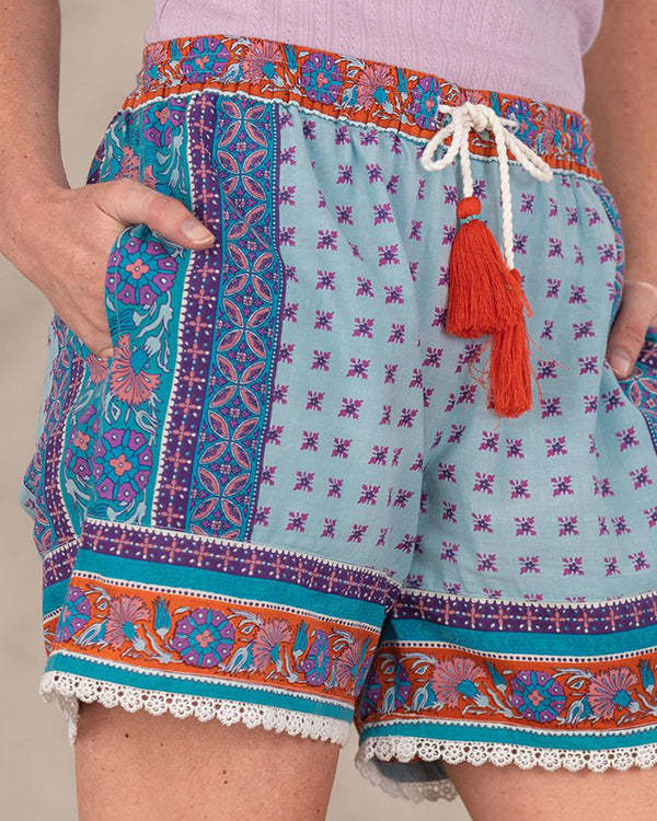 Paisley Tribal Printed Pockets Loosen Shorts