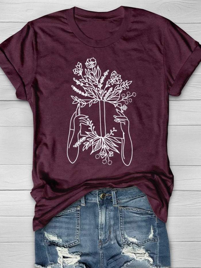 Girl Who Loves To Read Books Print Short Sleeve T-shirt