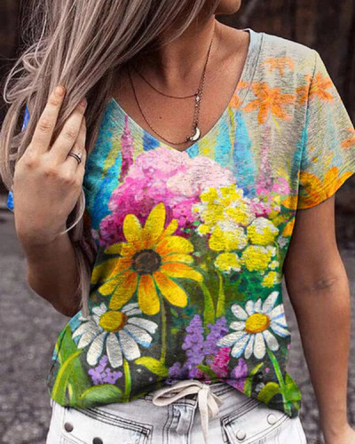 Women's  Abstract Floral V-Neck Short Sleeve T-Shirt