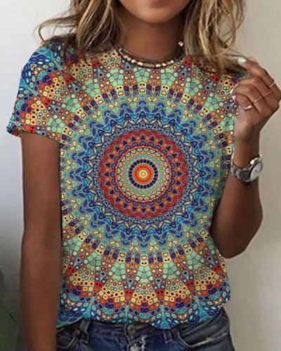 Women's Mandala Floral Pattern Crew Neck T-shirt