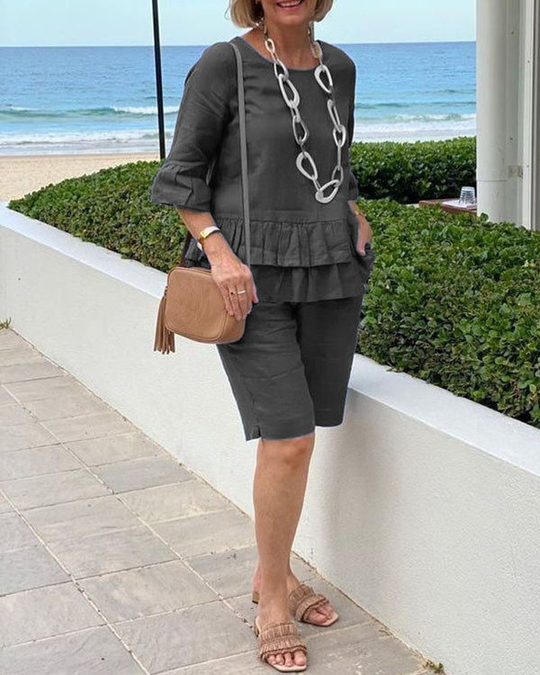 Casual Loose Crew Neck Lace Solid Color Top Shorts Suit