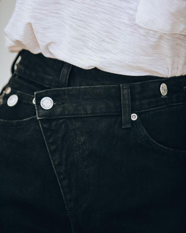 Black Irregular Design Statement Jeans
