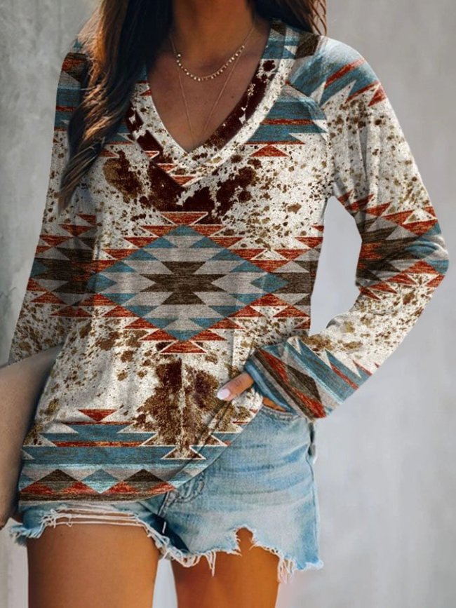 Vintage Ethnic Print V-Neck Long Sleeve T-Shirt