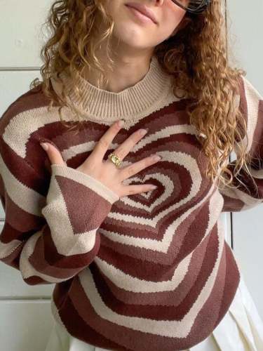 Women's Trendy Love Heart Round Neck Knitted Sweater