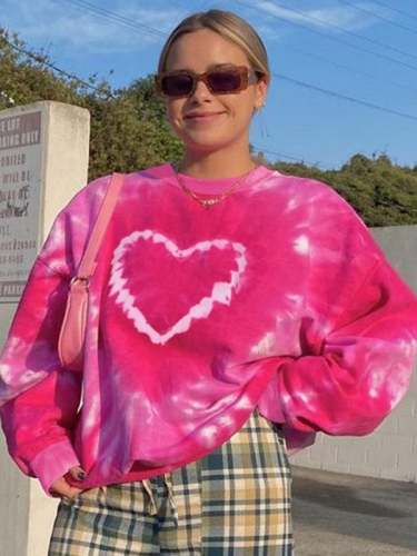 Women's Tie-Dye Love Heart Print Casual Sweatshirt