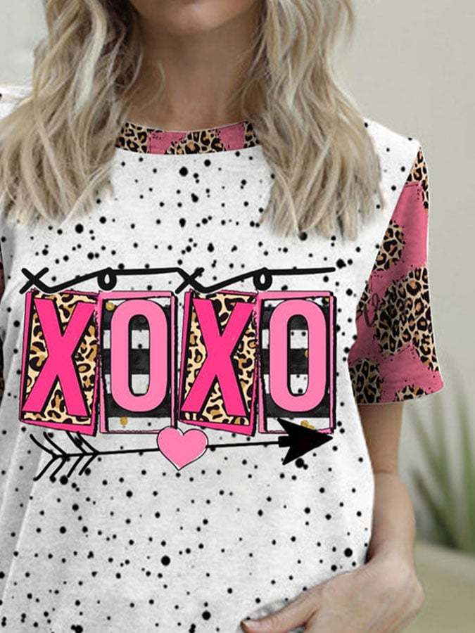 Women's Valentine XOXO Printed Round Neck Short Sleeve T-Shirt