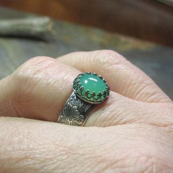 Last Day 75% OFFCarved Flower Emerald Ring