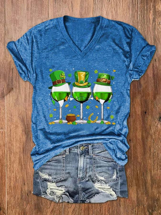 Women's Shamrock Wine Glasses Print V-Neck Short Sleeve T-Shirt