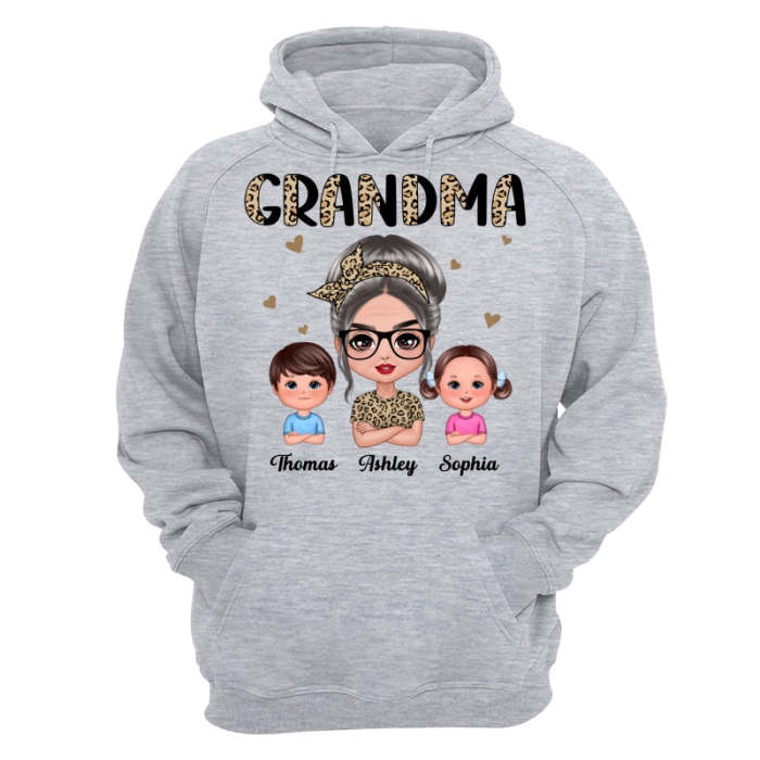 Half Leopard Grandma With Grandkids Personalized Shirt