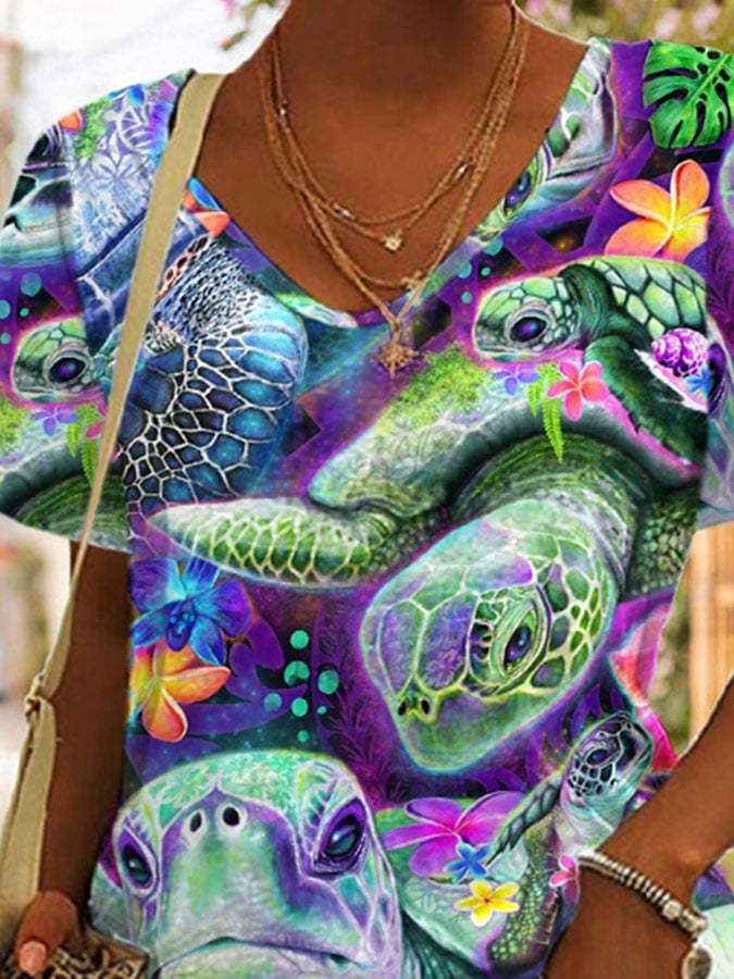 V-neck Vacation Watercolor Sea Turtle Painting Print T-Shirt