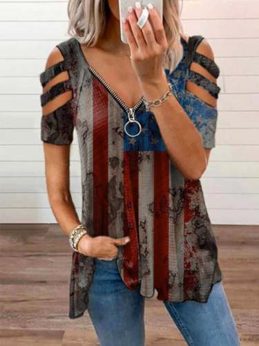 Women's Vintage Flag Print V-Neck T-Shirt