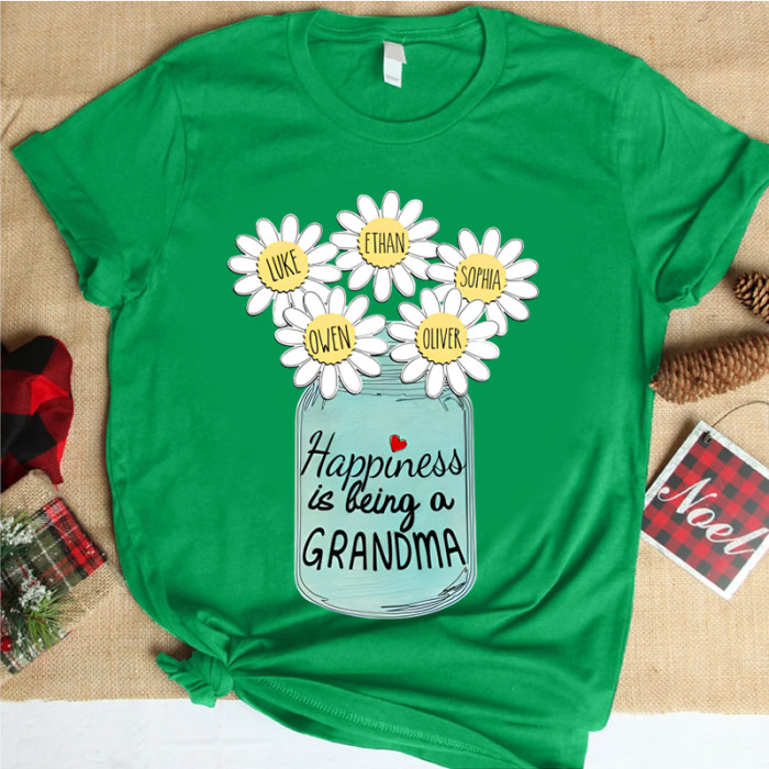 Happiness Is Being A Grandma With Grandkids Daisy Flower T-Shirt