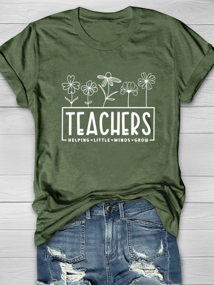 Teacher Helping Little Minds Grow T-shirt