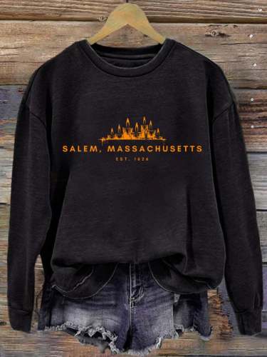 Women's Salem Massachusett Black Flame Candle Print Round Neck Long Sleeve Sweatshirt