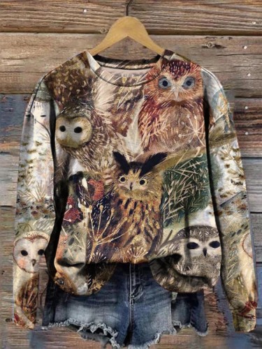 Women's Owl Long Sleeve Crewneck Sweatshirt
