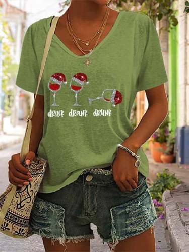 Women's Funny Christmas Drink Drank Drunk Red Wine Glass Casual V-Neck Tee