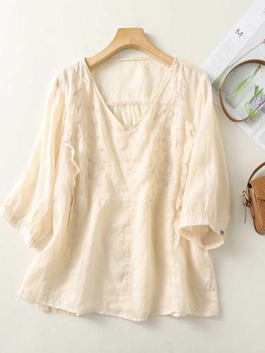 Fashion Embroidered V-Neck Cotton Shirt