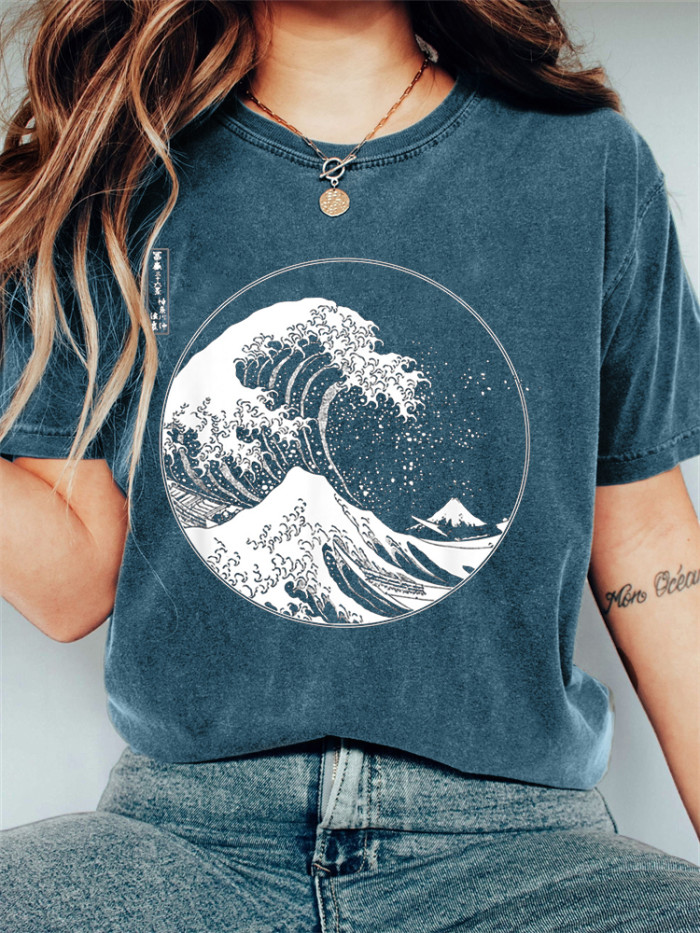 The Great Wave off Kanagawa Inspired Vintage Washed T Shirt