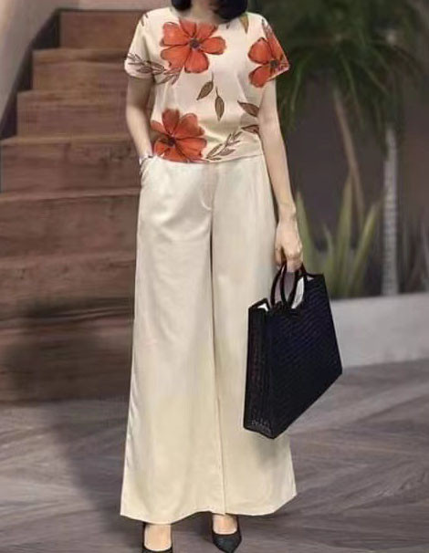 Summer Two-piece Casual Loose Floral Short-sleeved T-shirt and Pocket Wide-leg Pants