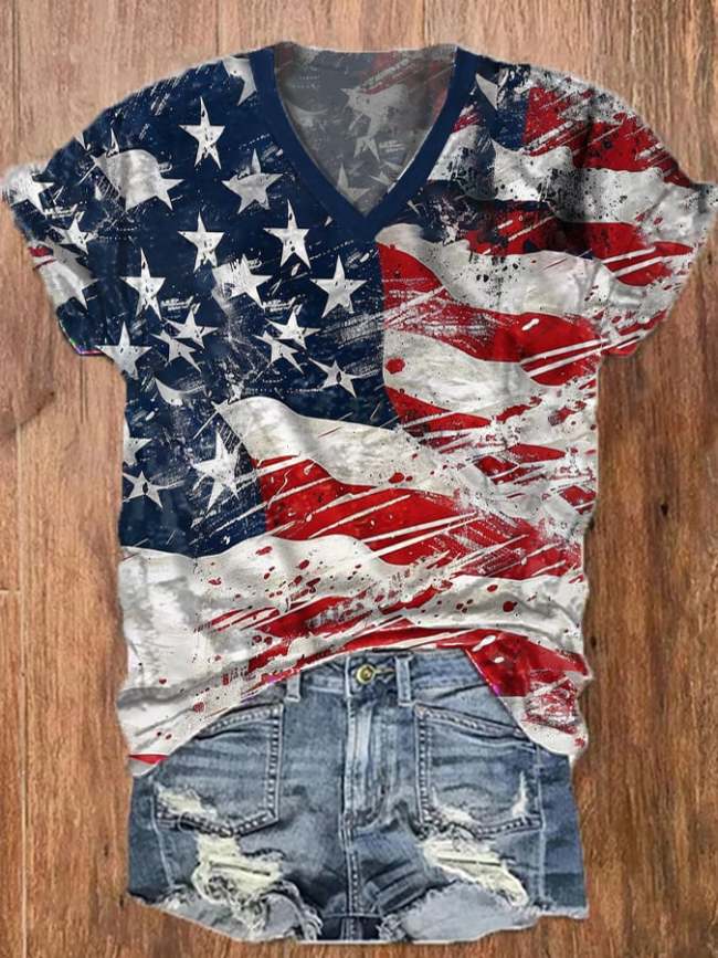 Women's Vintage Distressed American Flag Independence Day Print V-Neck T-Shirt