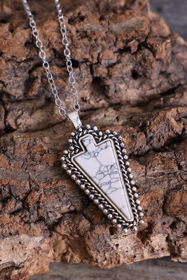 Mable Arrow Necklace MOQ 5pcs